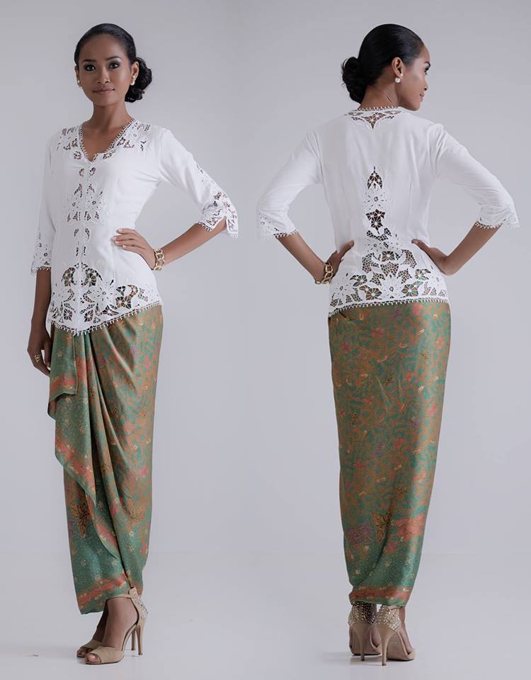 Santania Palazzo - Handcrafted Lace Embroidery Palazzo Pants – Uluwatu  Handmade Balinese Lace