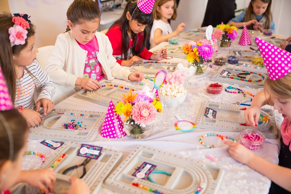 Pretty Little Things Parties-Jewellery Making Parties