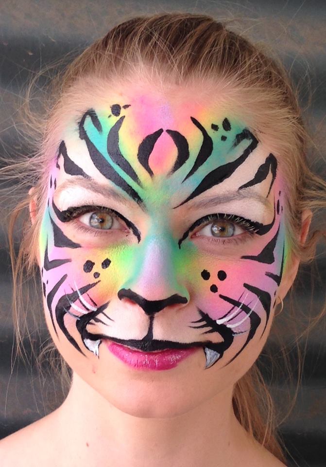 Melbourne-Face-Painting-Kids-Entertainer-Gypsy-Janine