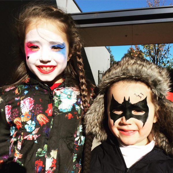Melbourne-Face-painting-Balloon-Twisting-Disco-Kids-Entertainer-All-Fun-Parties