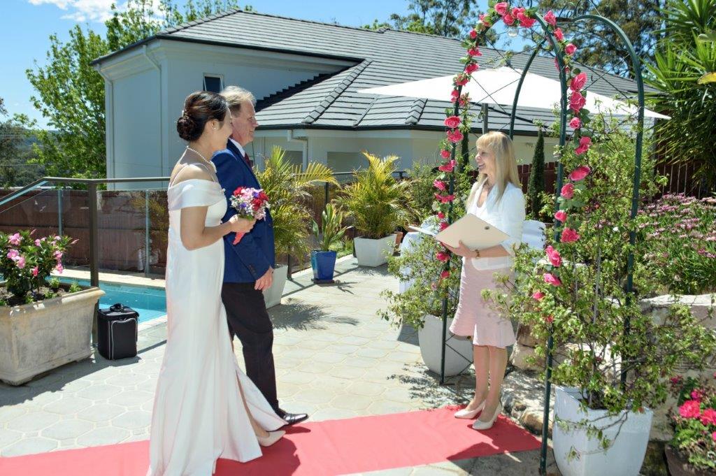 Sydney Wedding Celebrant Orna Binder Wedding Celebrant - OB Budget and Affordable Wedding Ceremony